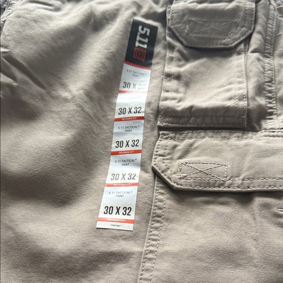NWT 5.11 Tactical Men's sz 30 x 32 Khaki Cargo Relaxed Fit Pants - Picture 5 of 9